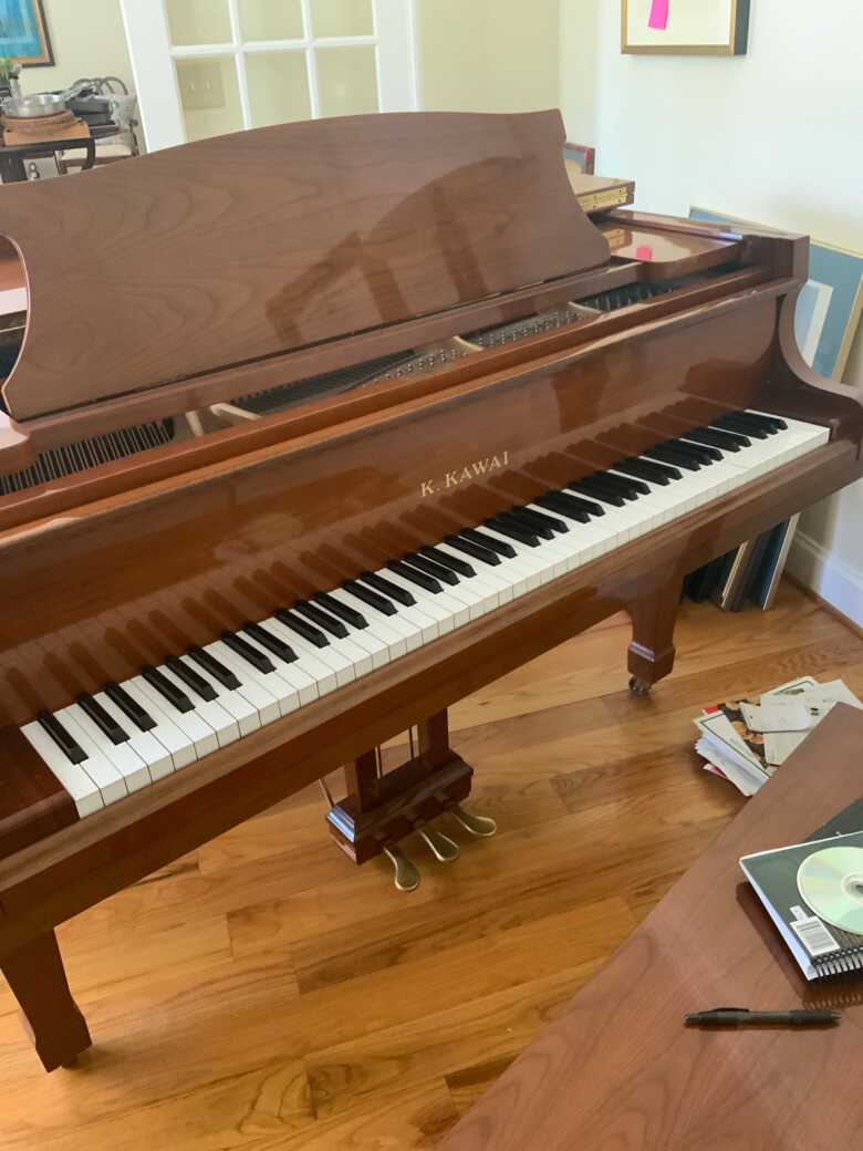 Kawai KG-2D Grand Piano – 5’10” – Chestnut Brown – Beautiful