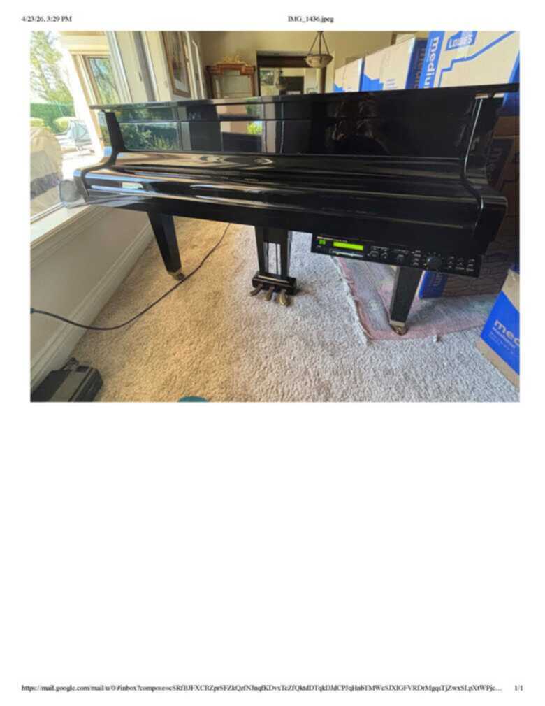 Yamaha Disklavier High Gloss Ebony Baby Grand Piano