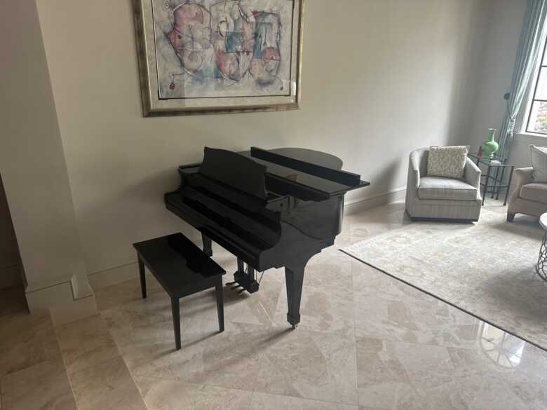 Kawai KG-1D Baby Grand Piano-Excellent Condition