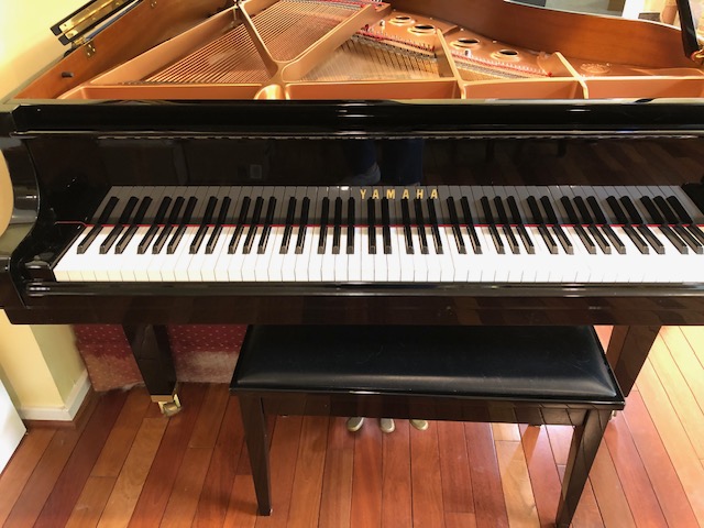 Yamaha Baby Grand