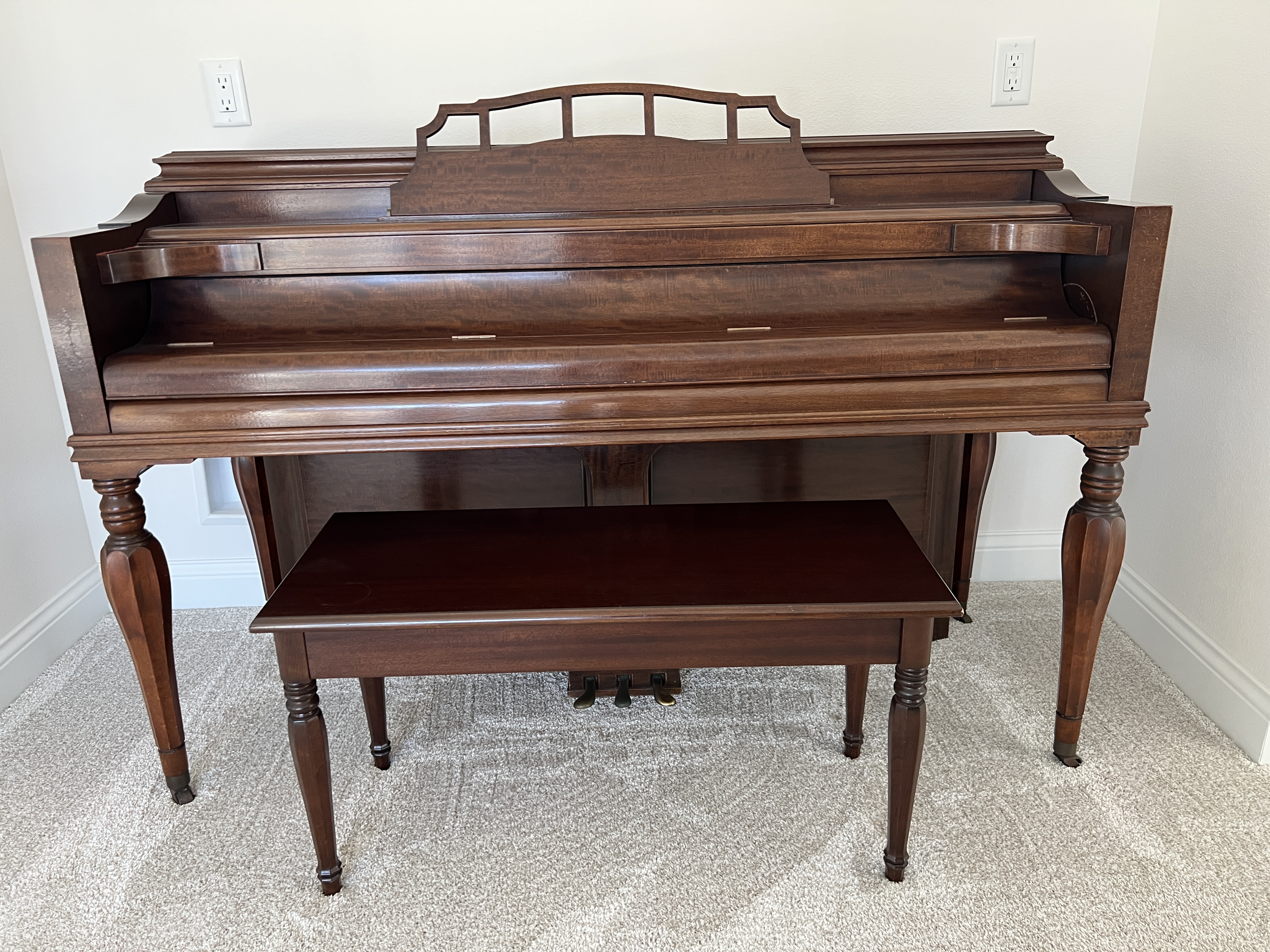 Knabe Mignonette Console Piano