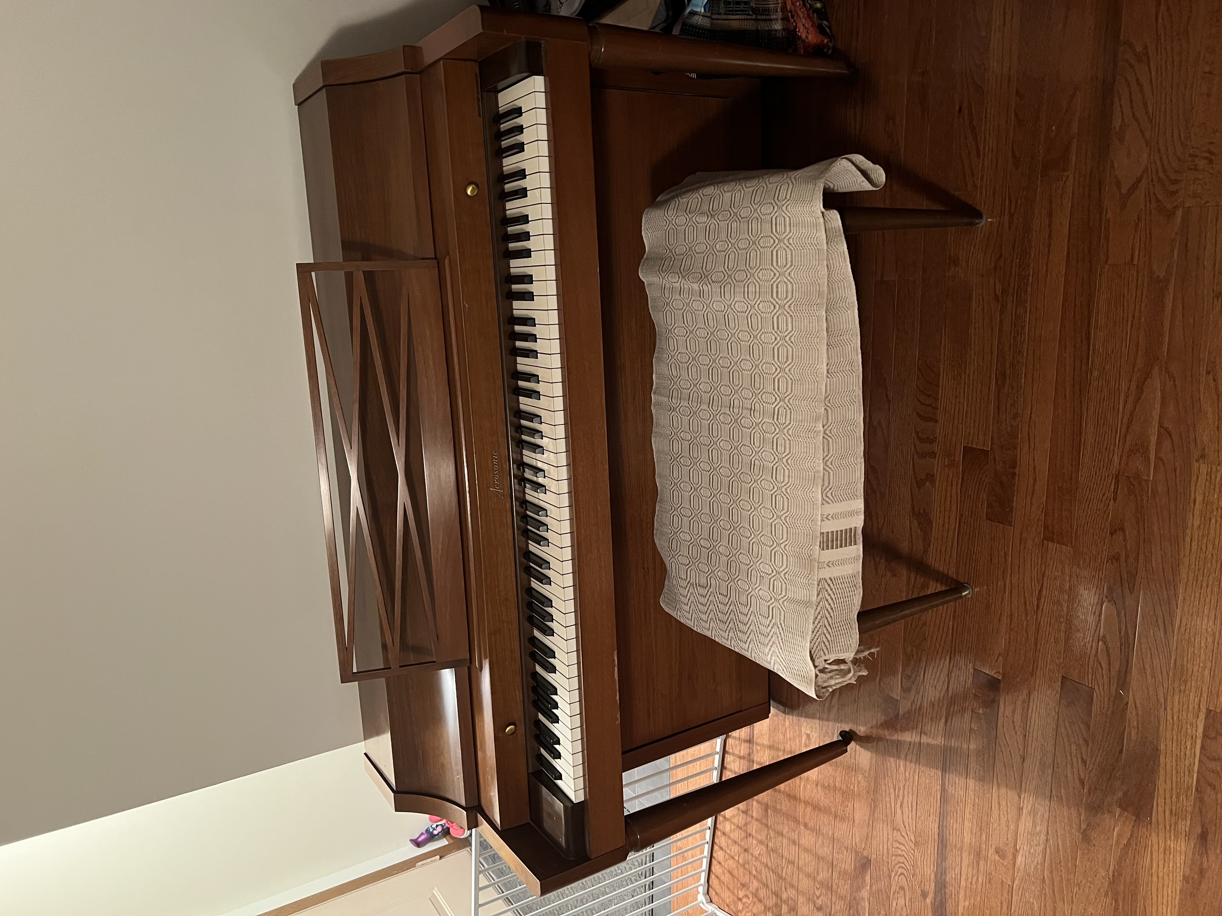 Baldwin upright piano, solid American made