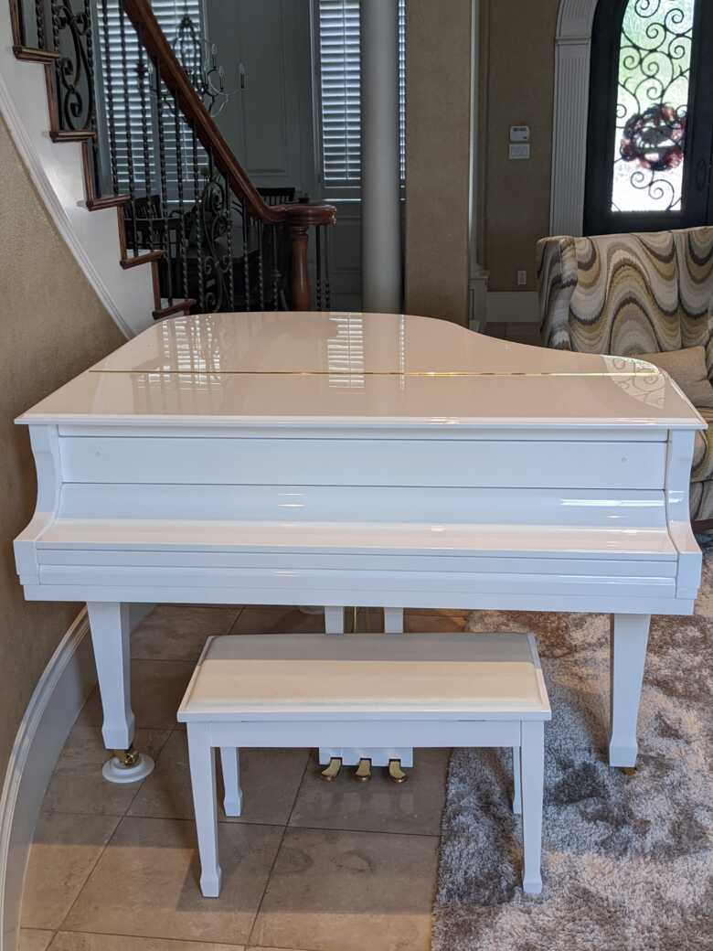 Beautiful, Excellent Condition Essex Baby Grand Piano