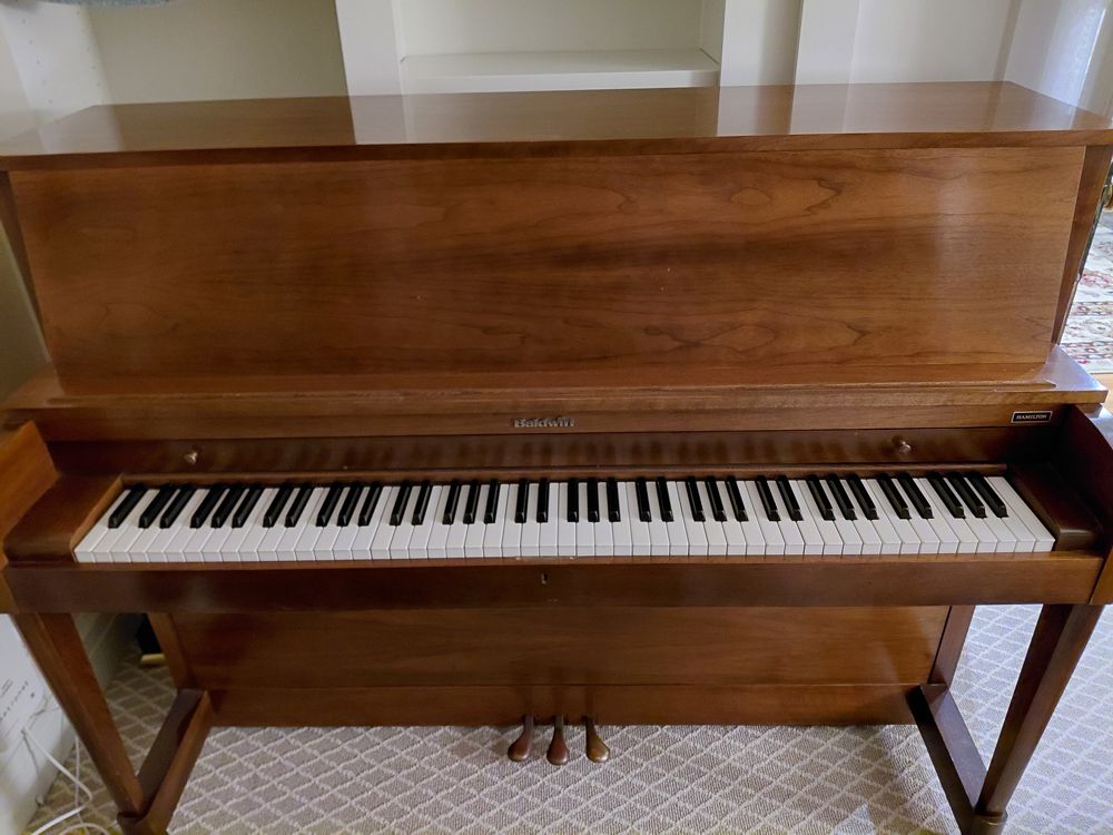 Well maintained, very good condition Baldwin studio piano