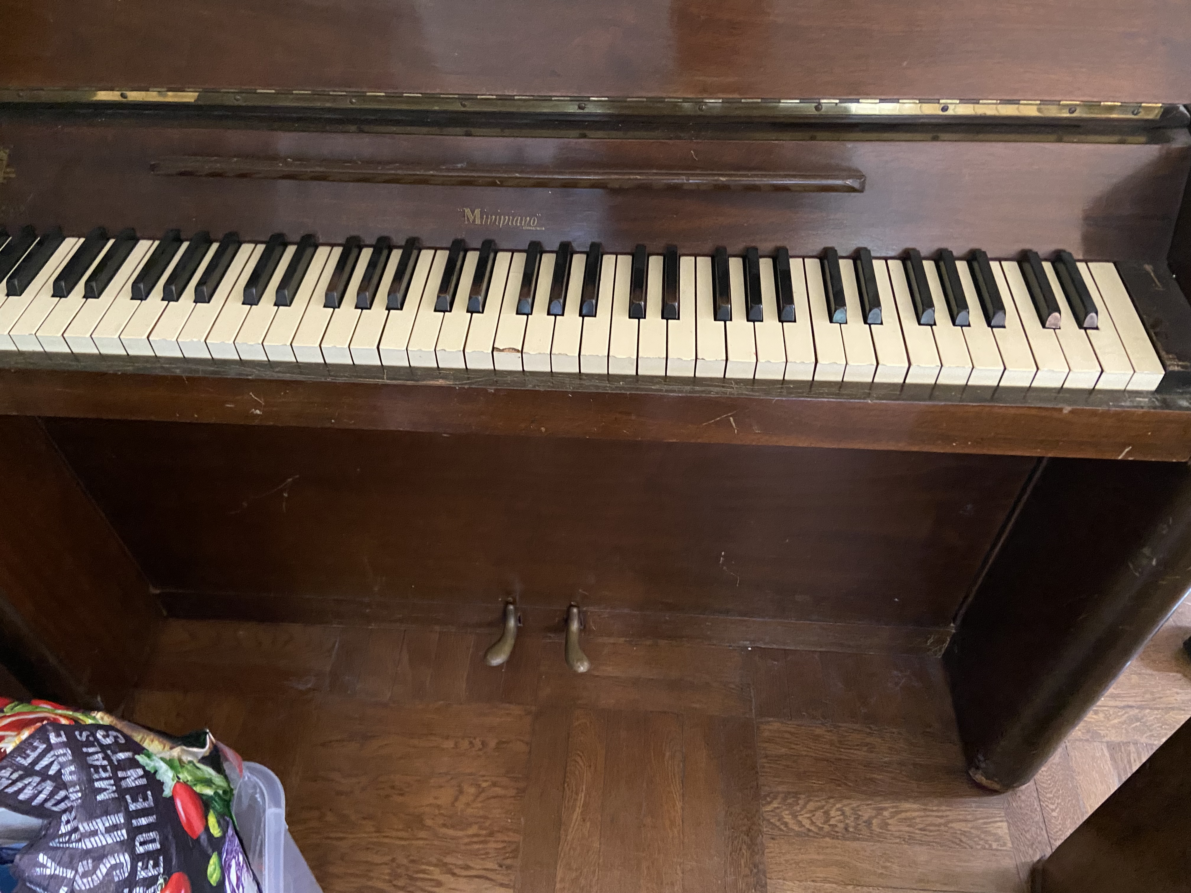 MiniPiano from Harman Peck