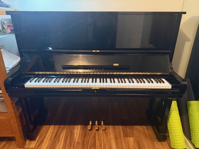 Yamaha U3 1975