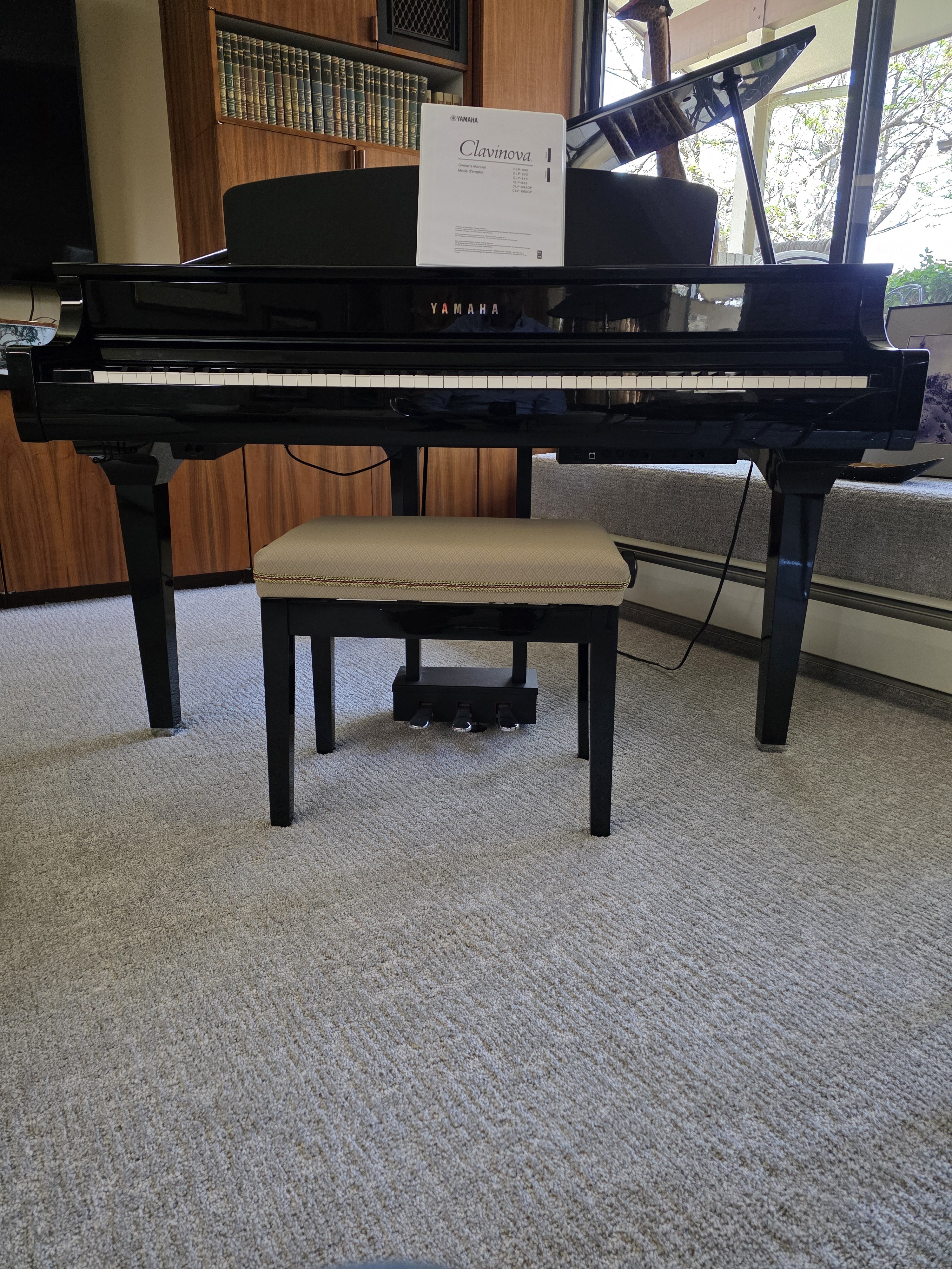 Stunning, Yamaha Digital Baby Grand, Shows/Plays Beautifully