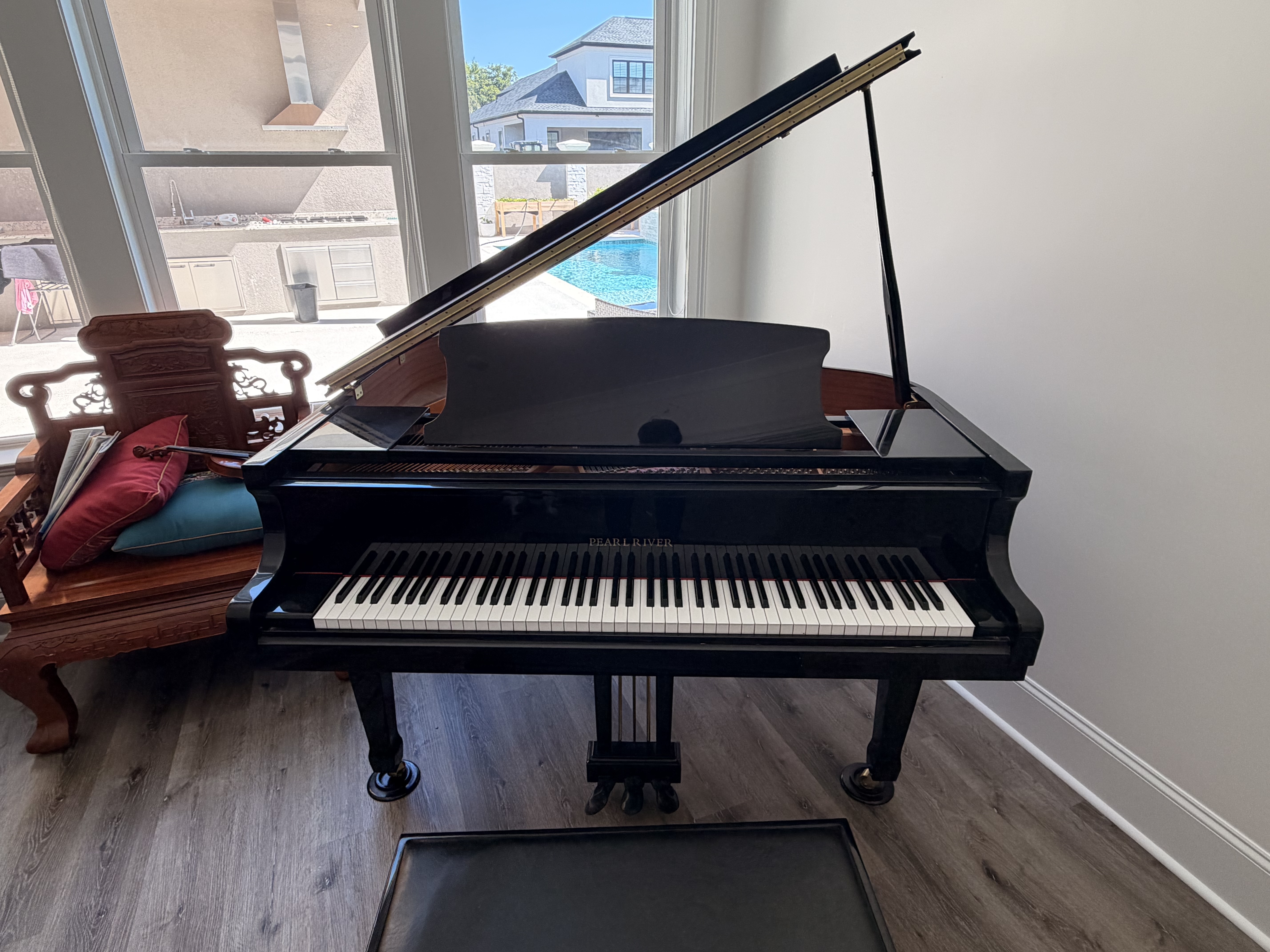 Pearl River GP150 Grand Piano – Elegant Design, Rich Tone, E