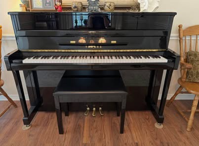 2014 Yamaha b2PE 45” Studio Upright-Polished Ebony