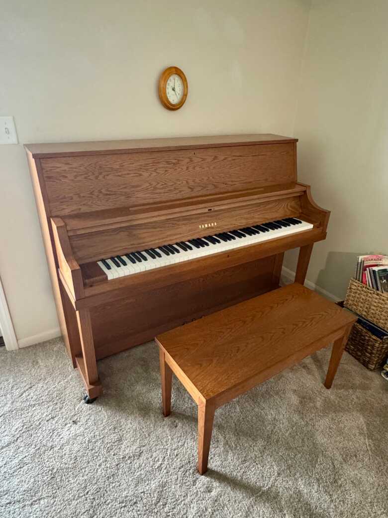 Yamaha P22 Studio Upright Piano + Bench