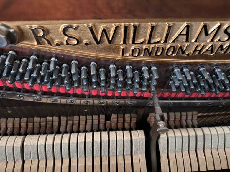 Vintage Williams upright piano Great condition 