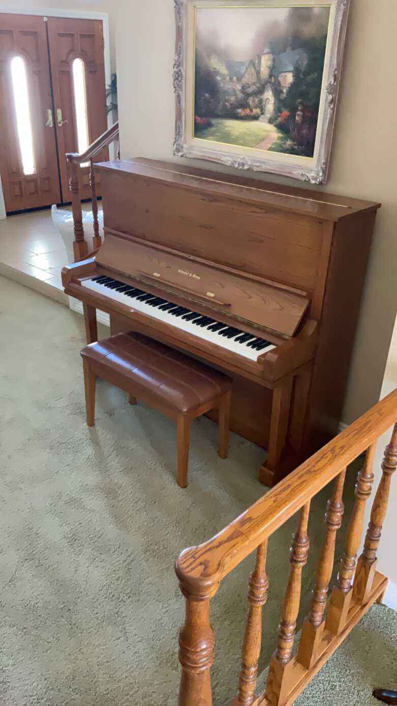 1990 Schafer&sons 50” upright. Professional studio piano