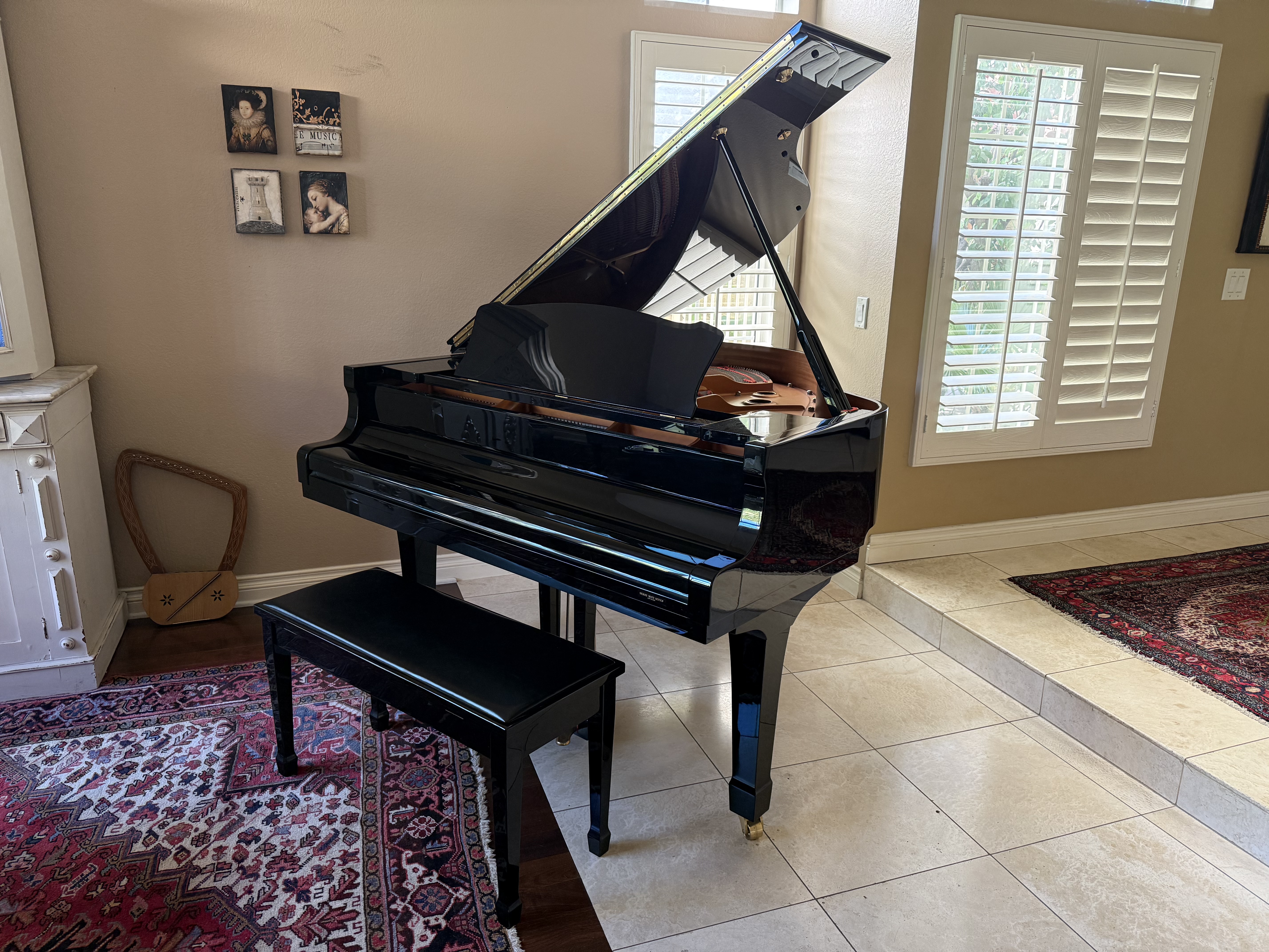 Yamaha C1 Baby Grand Piano 2008 Polished Ebony