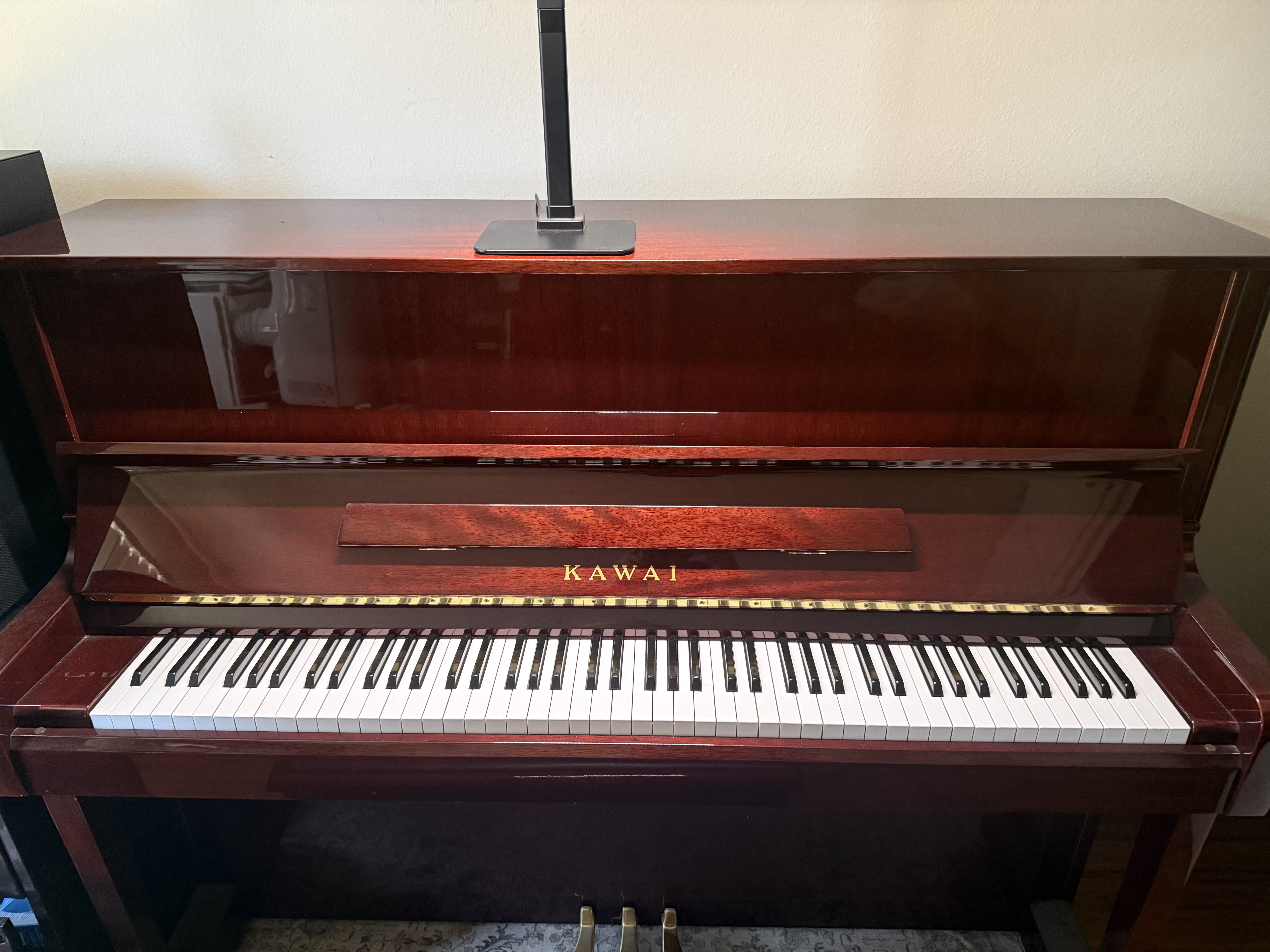 Kawai upright piano 