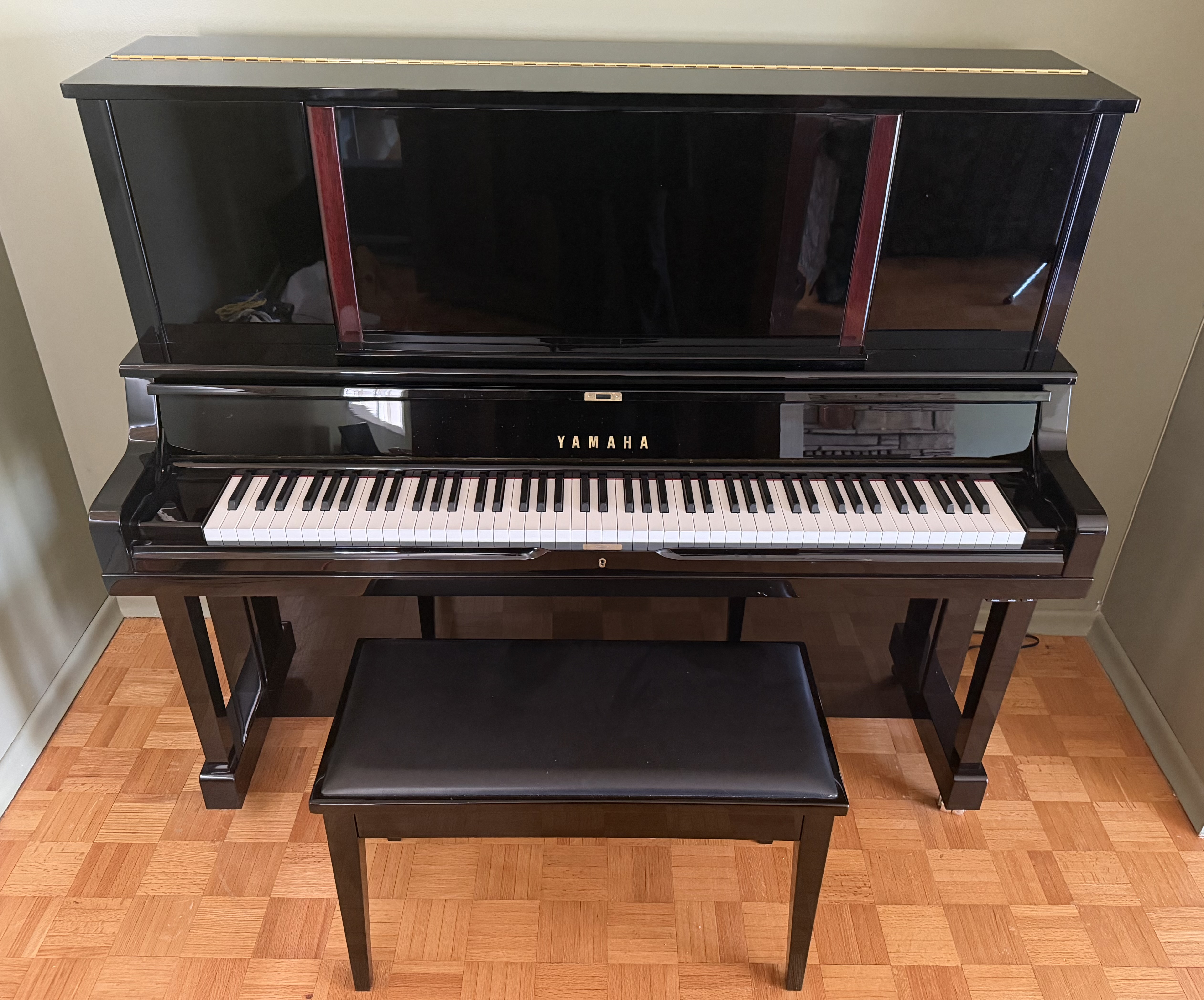 Yamaha YUS5 Professional Piano (2010)