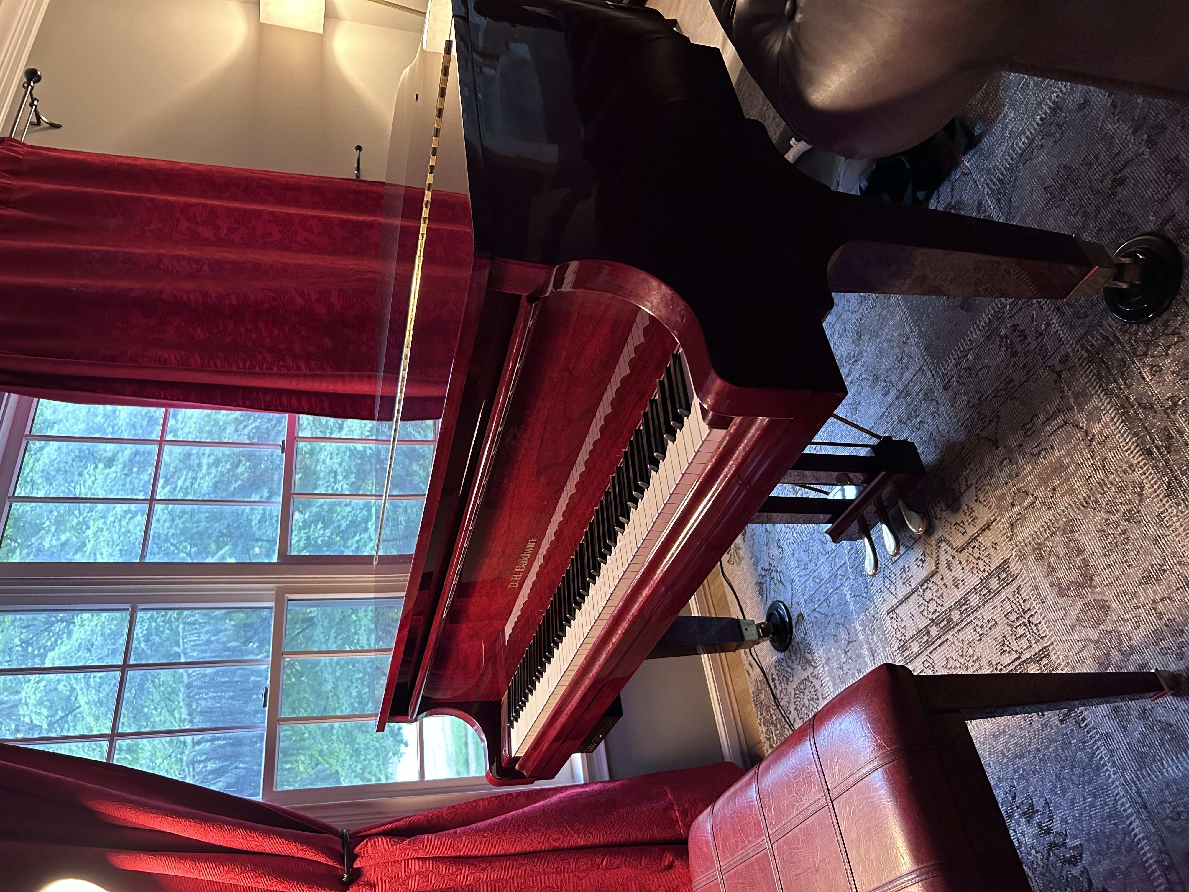 DH Baldwin Baby Grand: Moving Sale