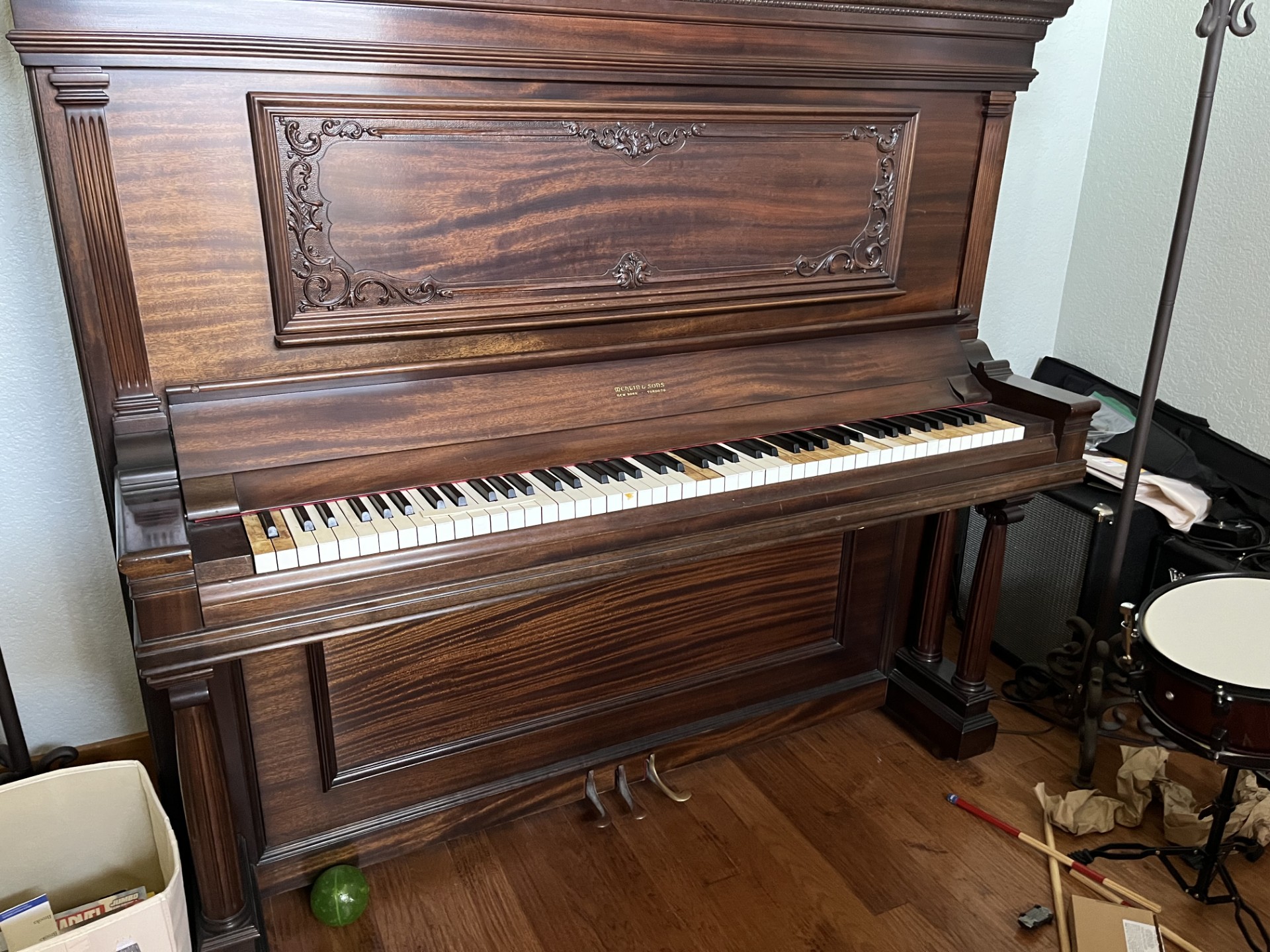Paul G. Mehlin & Sons Inverted Grand