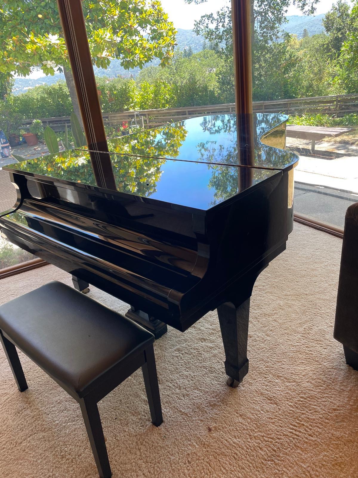 Beautiful kawai Grand Piano-excellent Condition 