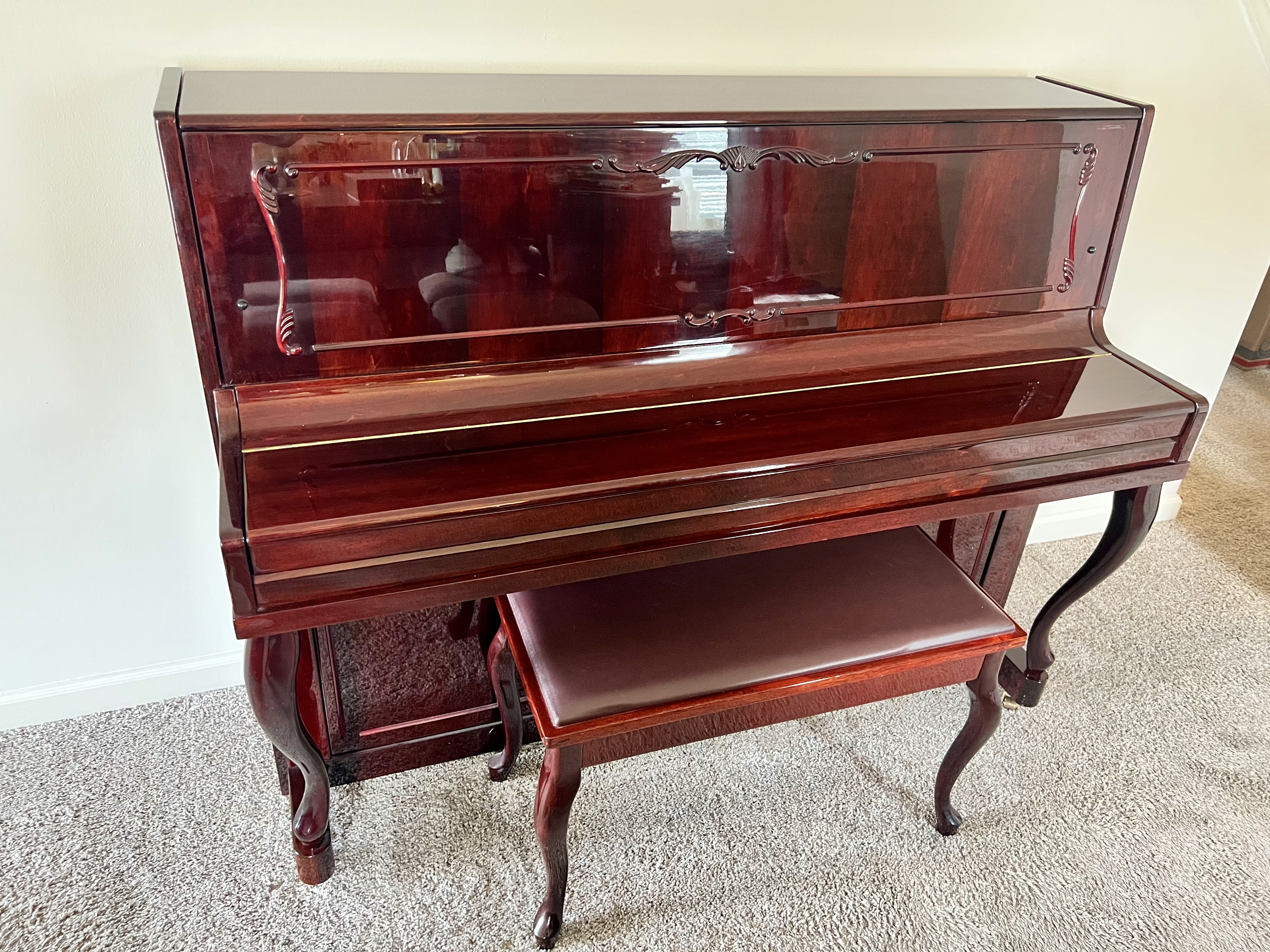Beautiful Hallett, Davis & Co. Upright Piano w/Bench – $700