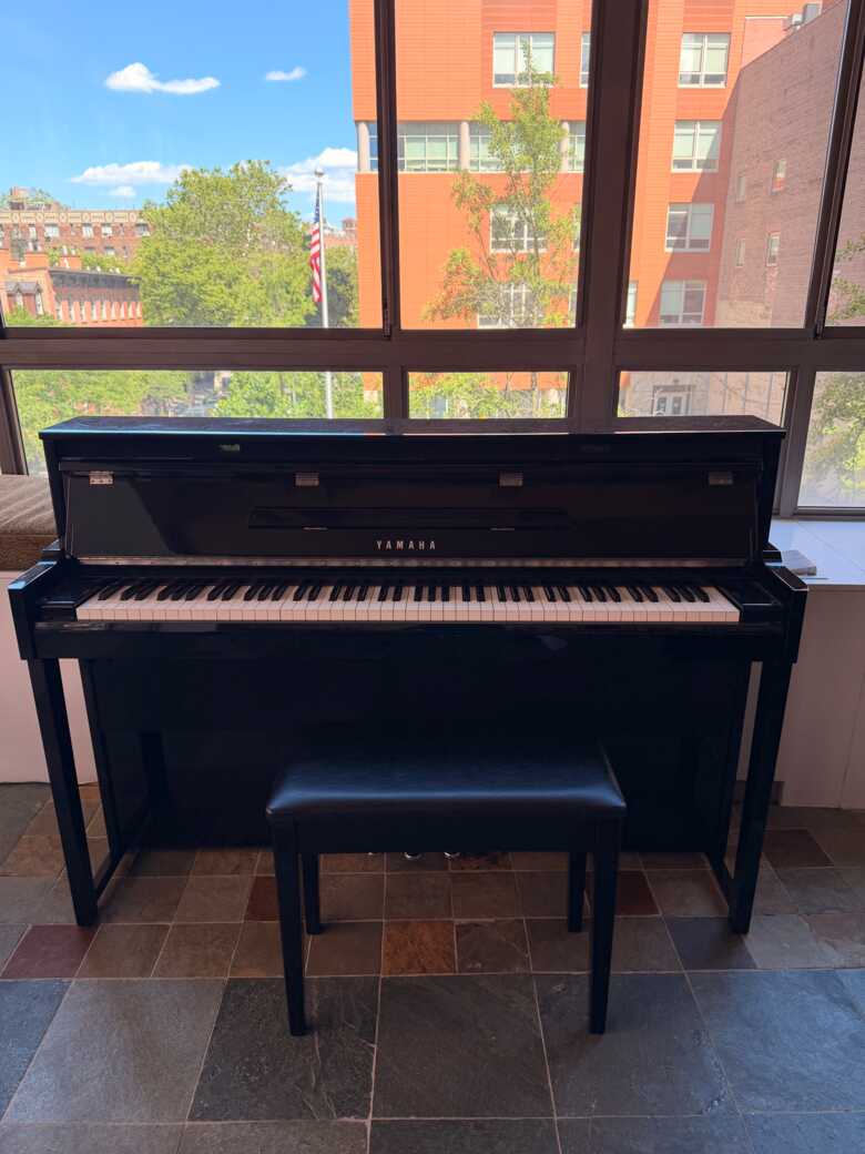 Yamaha NU1 Hybrid Upright Piano