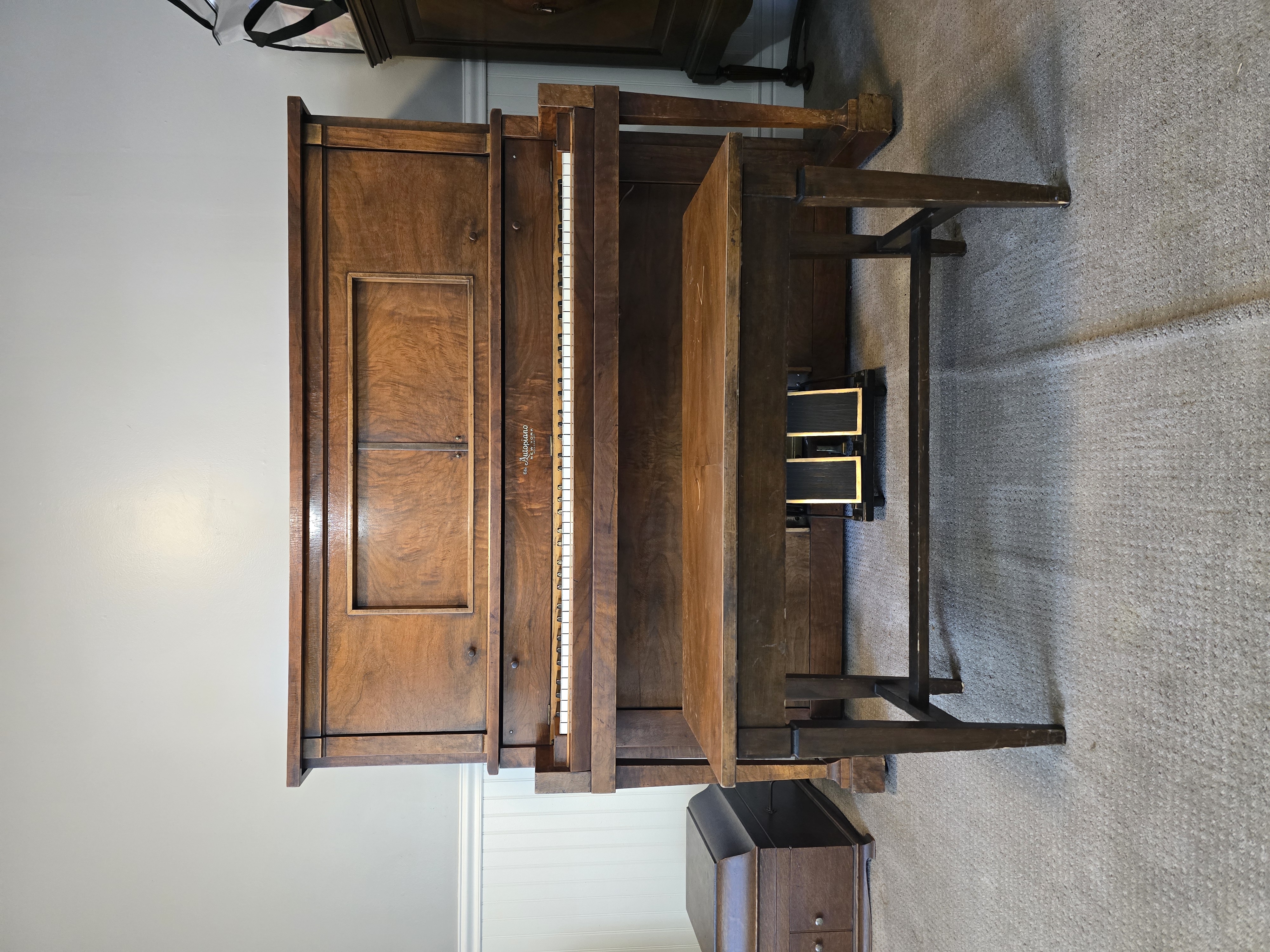 Vintage Autopiano Player Piano w/Bench & Music Rolls