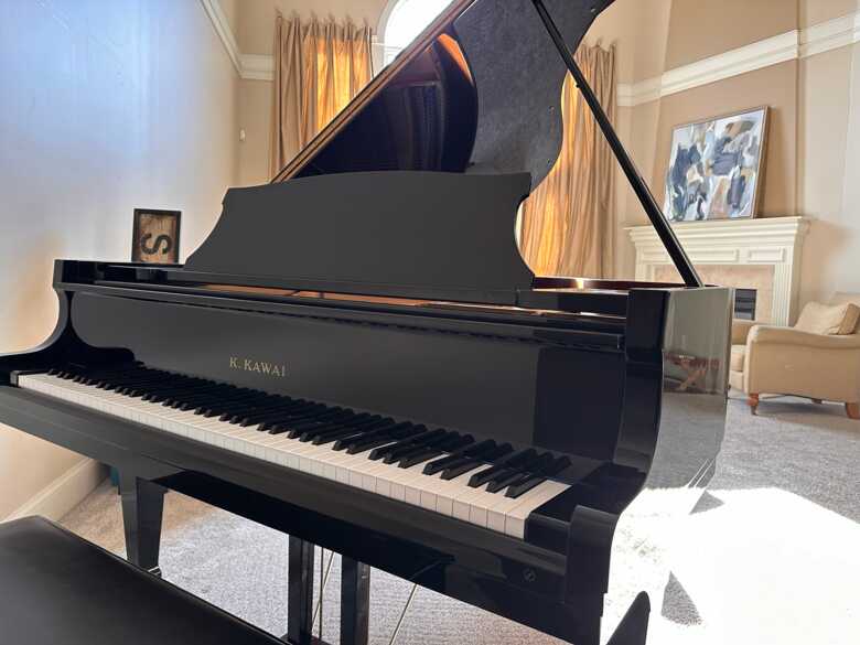 Beautiful 1986 K. Kawai KG-3D Grand Piano – Made in Japan – 
