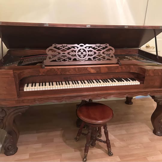 Antique Parlor Grand Piano (1870) 
