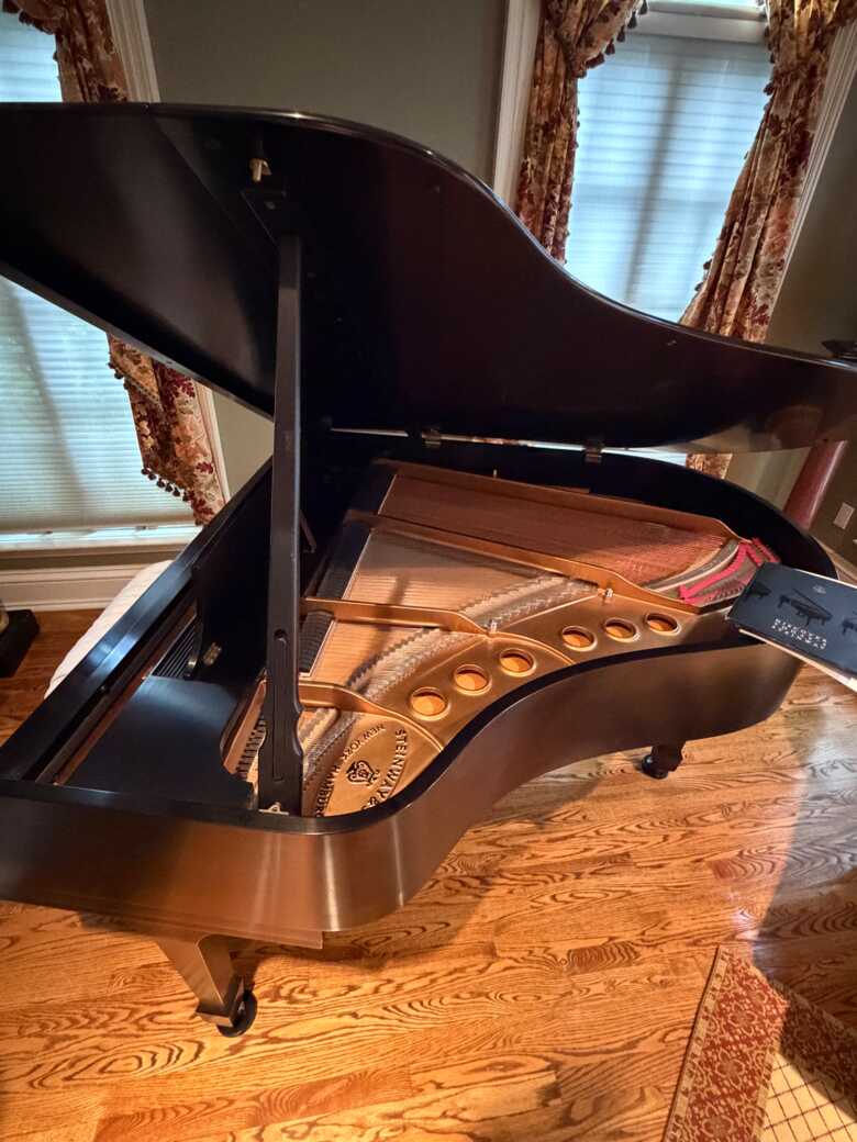 2000 Steinway & Sons Model M Grand, Satin Ebony, One Owner!