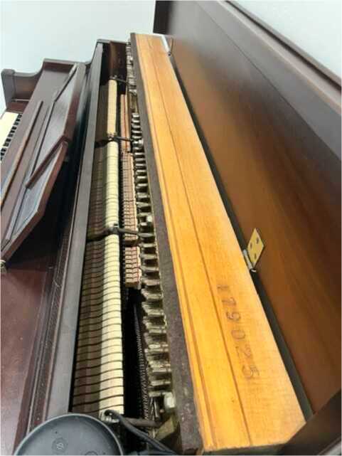 Classic Elegance & Beautiful Tone: Pristine EVERETT Console 