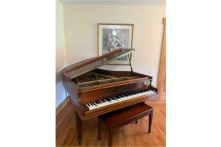 Wm.Knabe & Co. Baby Grand--Beautiful Walnut Finish