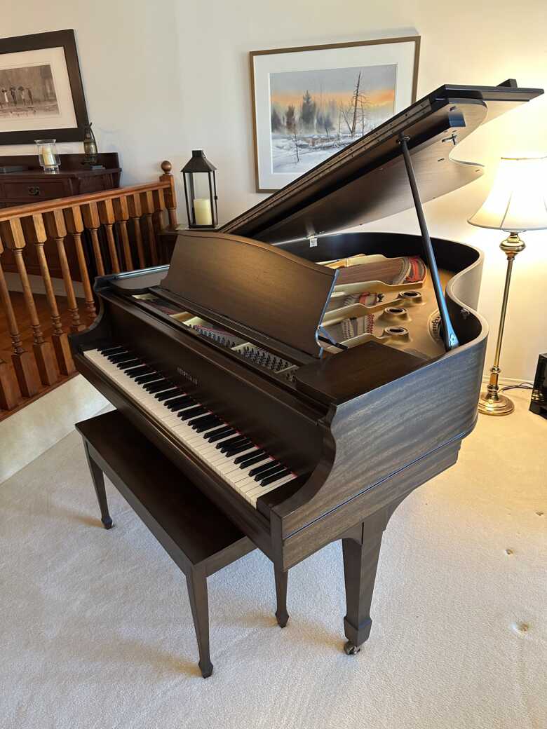 Beautiful Canadian-made Heintzman Grand Piano