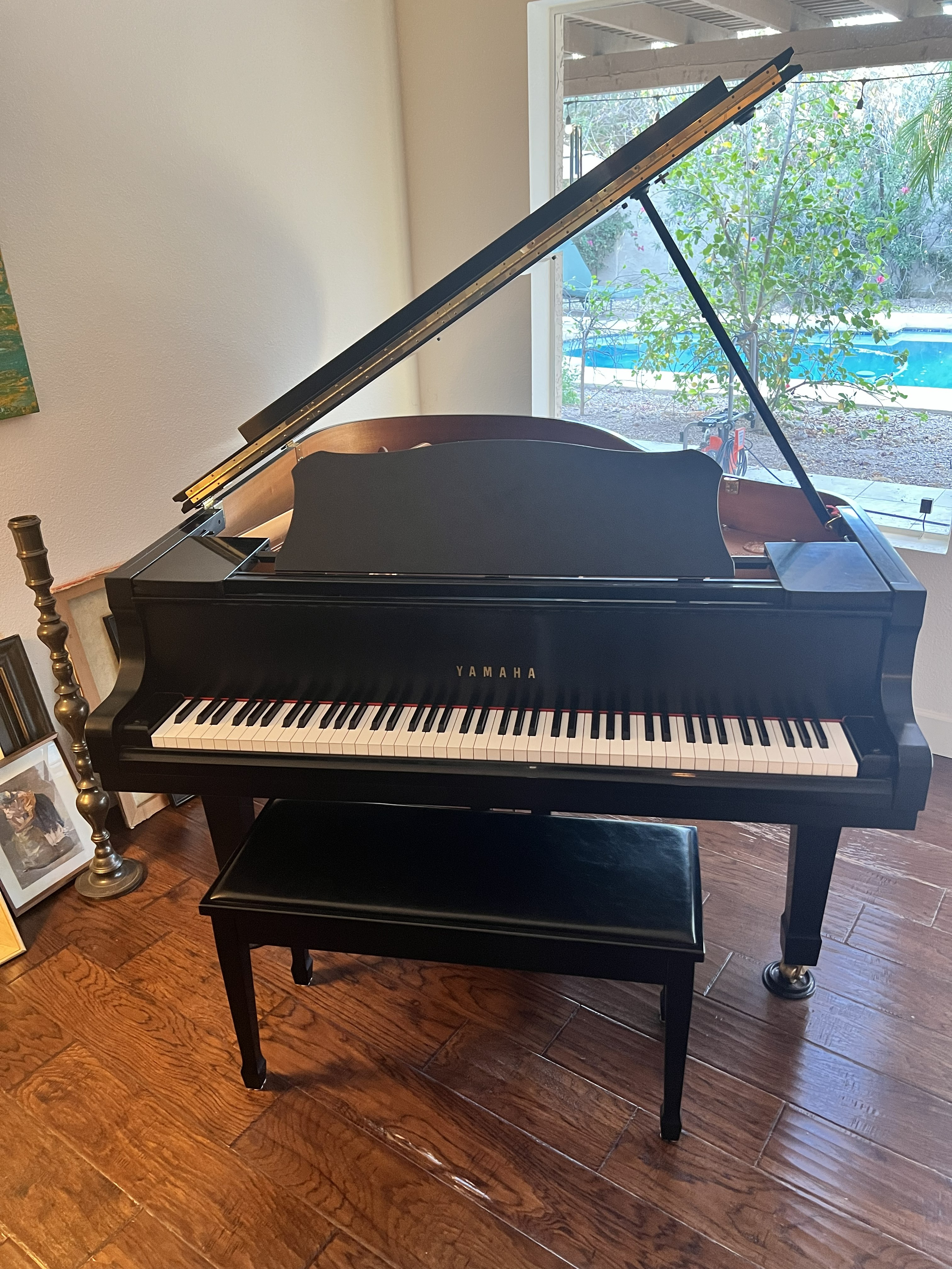 Pristine Yamaha C2 Conservatory Grand 5'8" – PRICED TO MOVE!