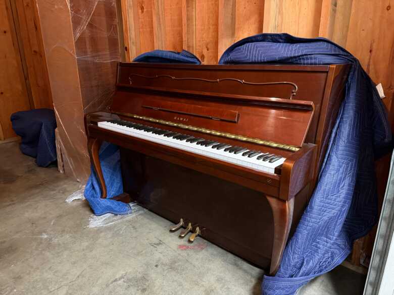 Kawai C-107 Console Piano — Made in Japan (Early 1980s) — De