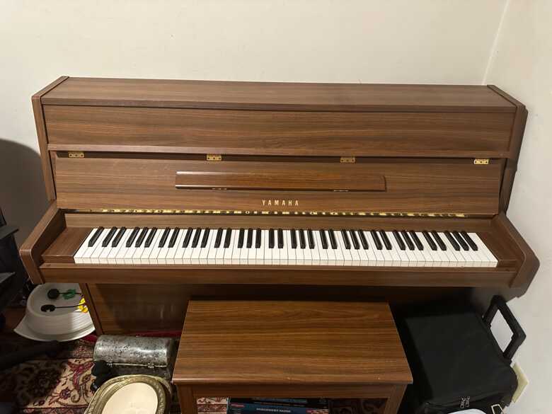 Yamaha Piano in Excellent Condition