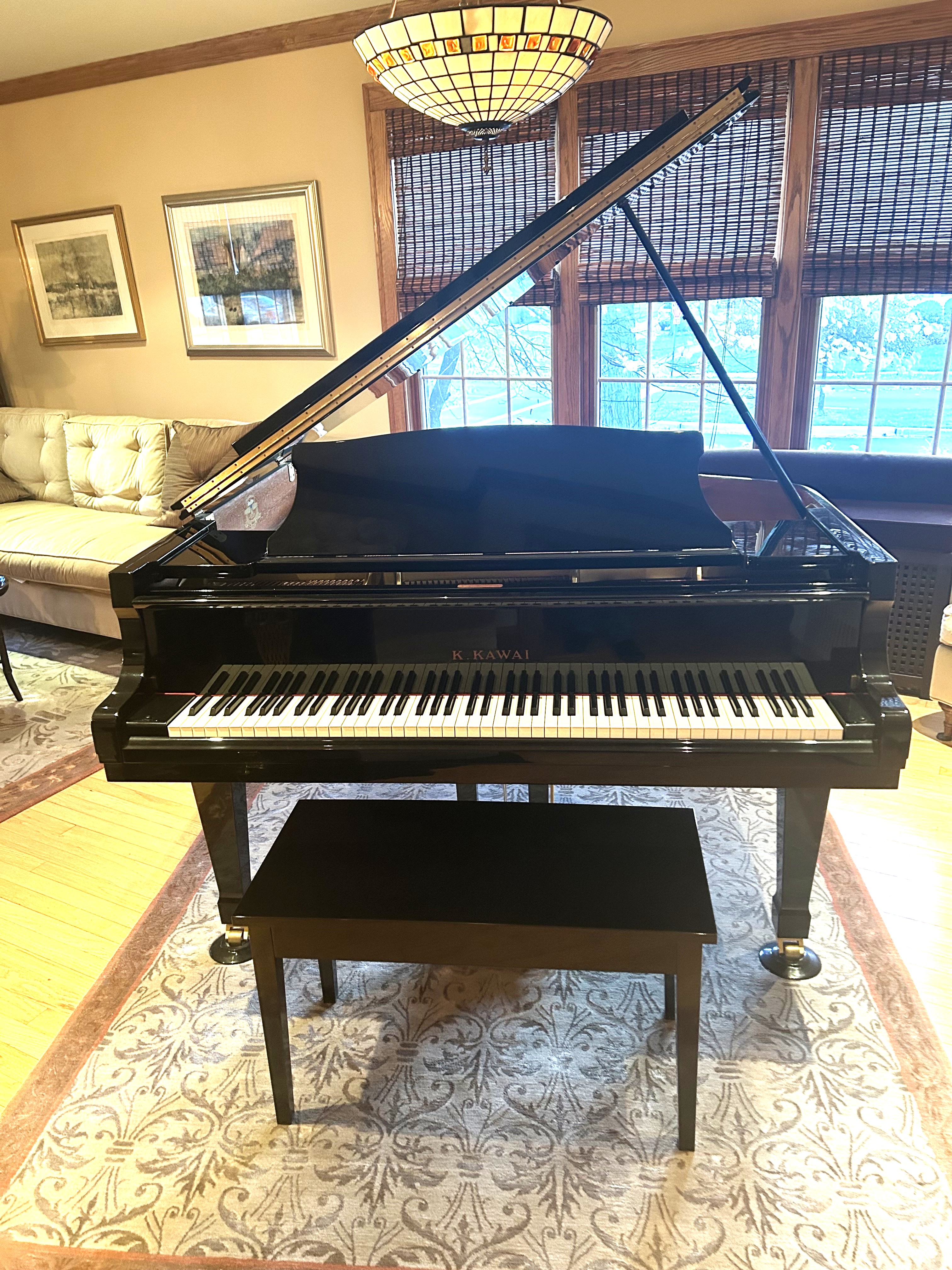 Well Maintained Kawai RX3 Grand Piano