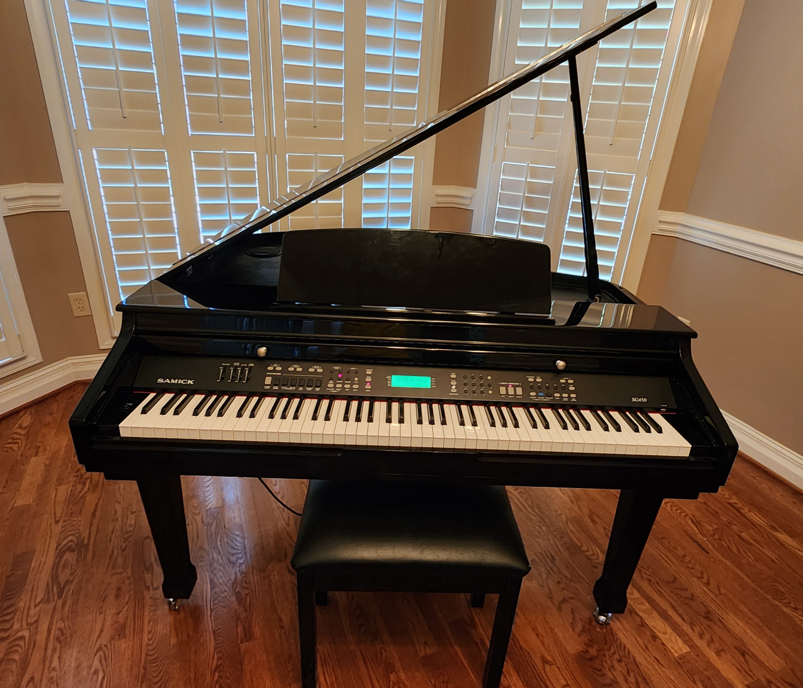 Samick Digital Baby Grand piano 