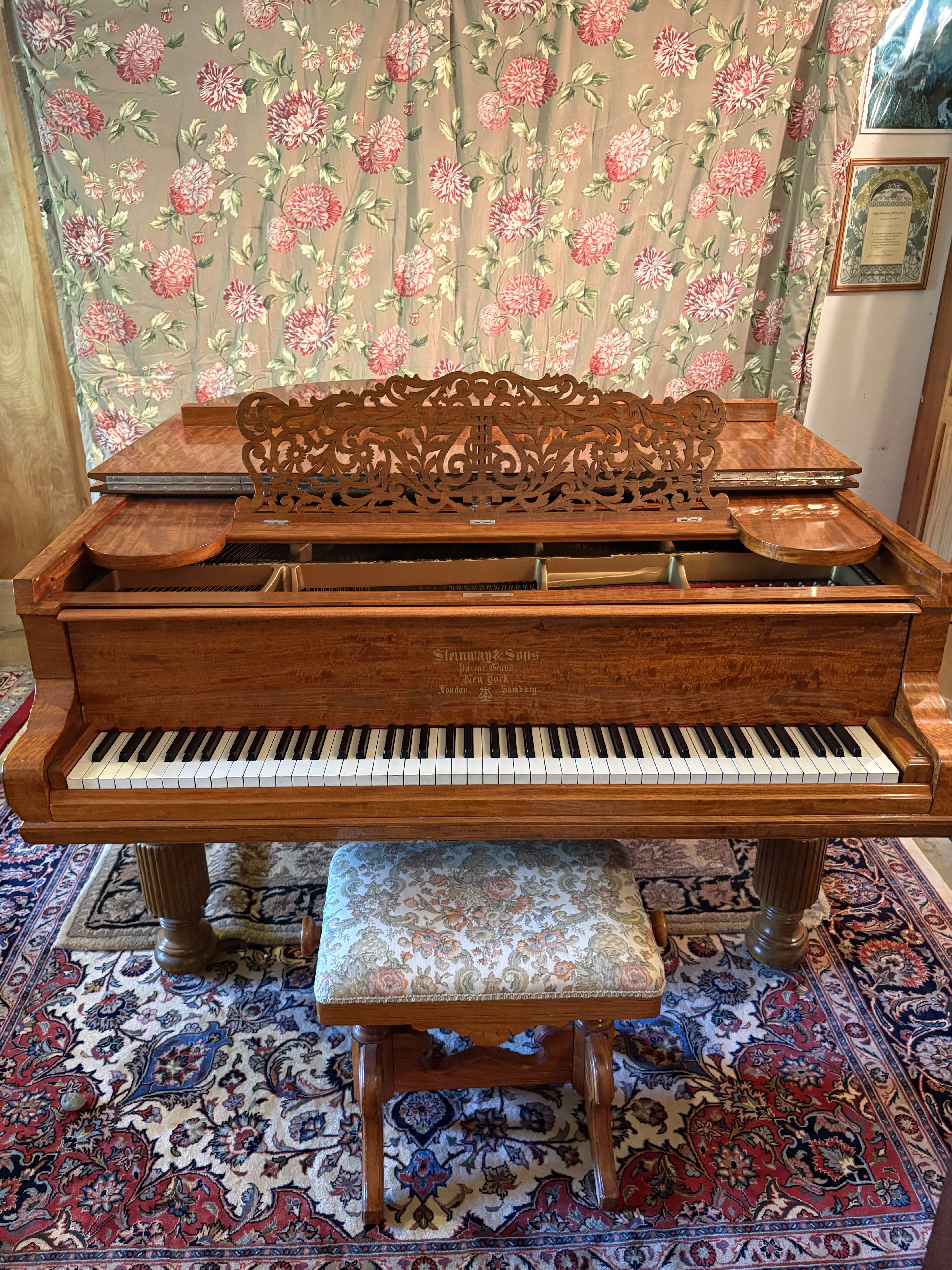 Flame Mahogany 