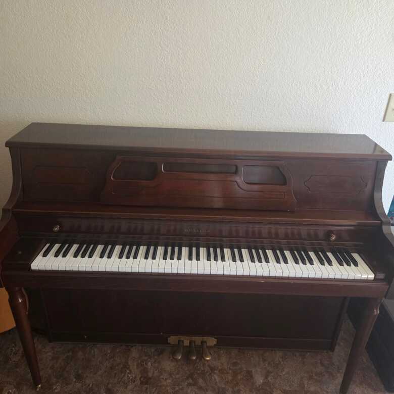 Great kimball upright
