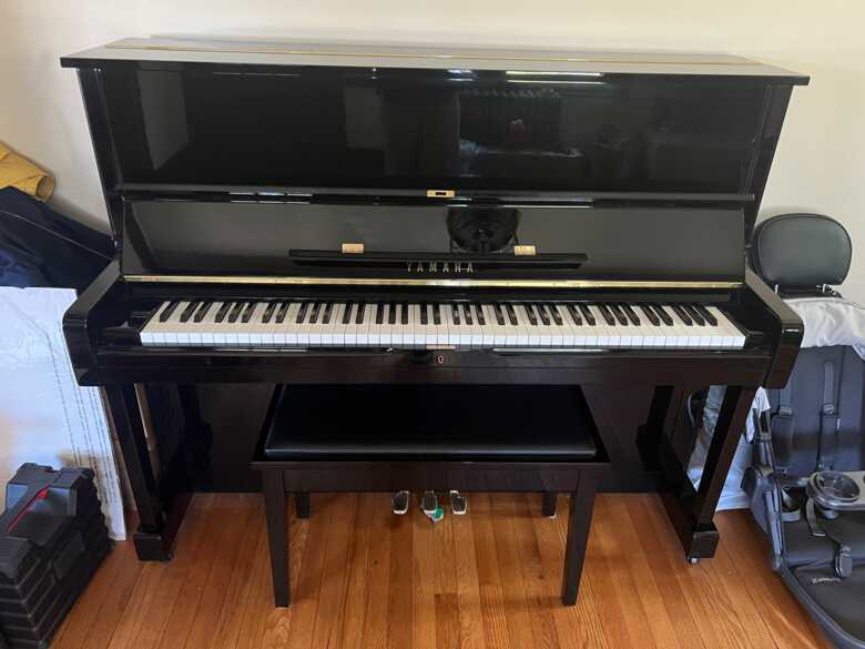 Yamaha U1