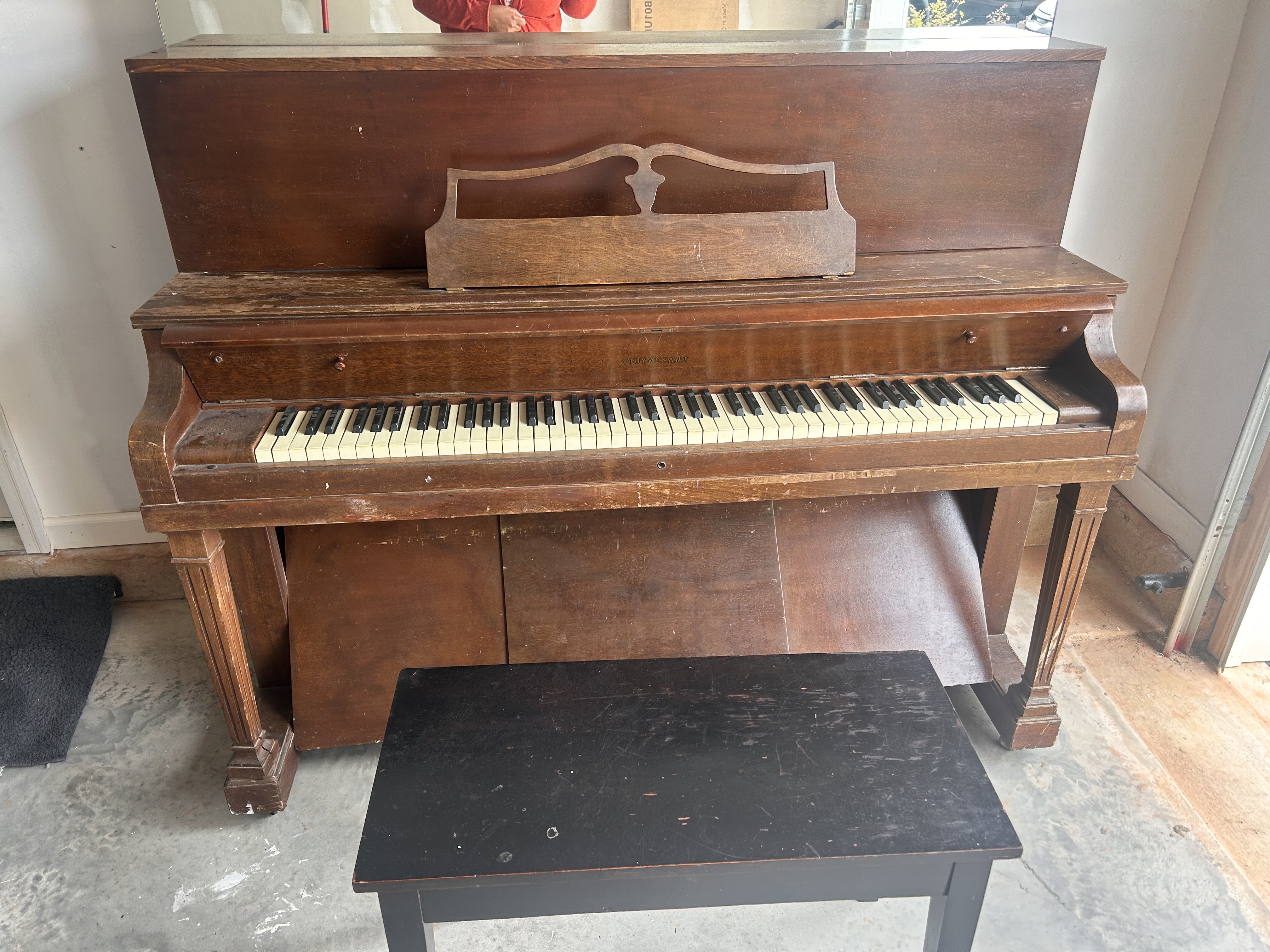 Antique piano 