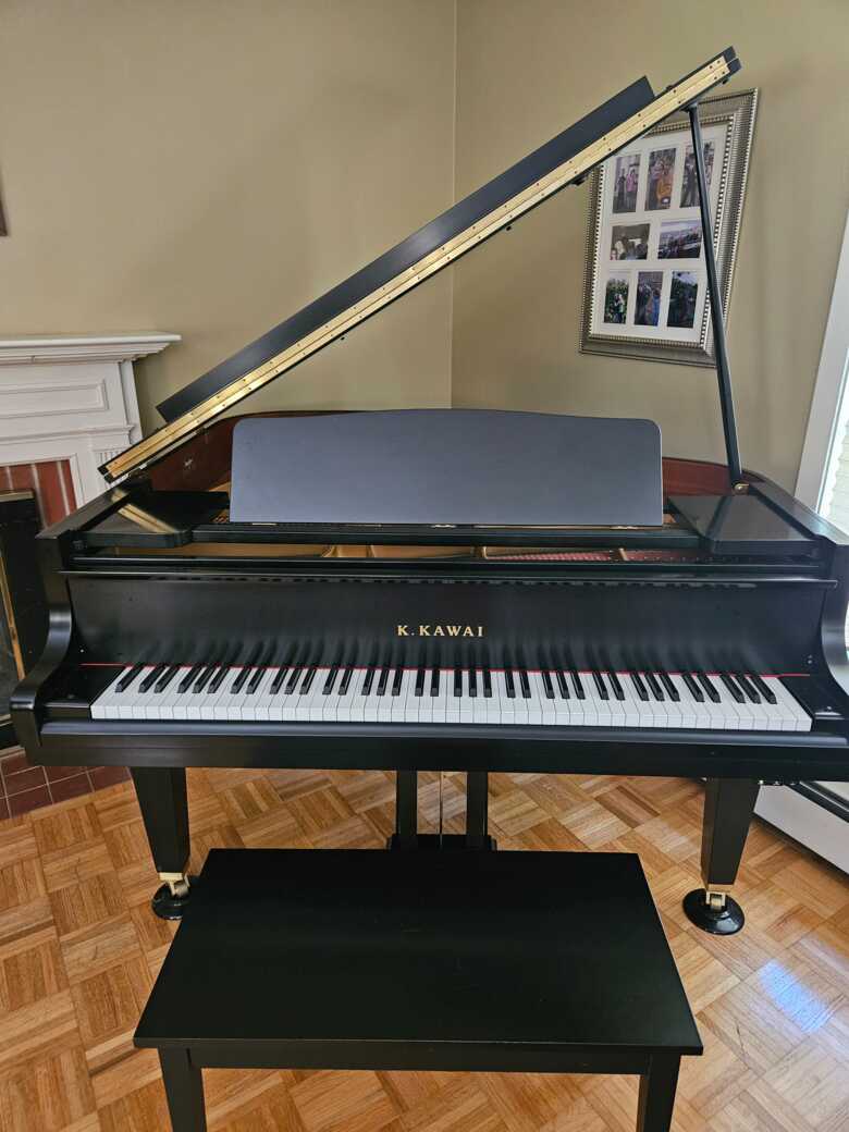 Kawai GM-10K Baby Grand Piano (5'0") - Satin Ebony