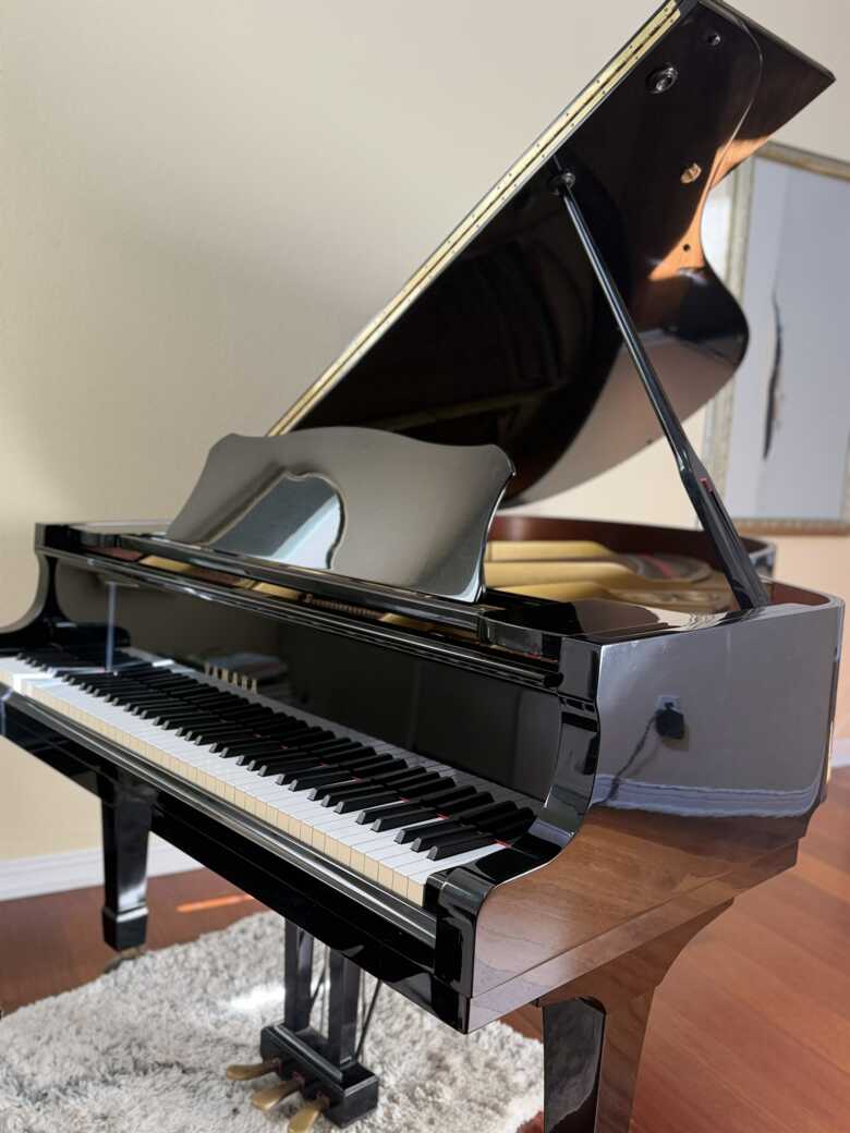 1986 Yamaha G3 Grand Piano -Excellent Condition! MOVING SALE