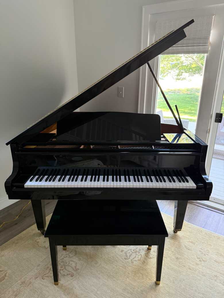 Beautiful Black Kawai Baby Grand
