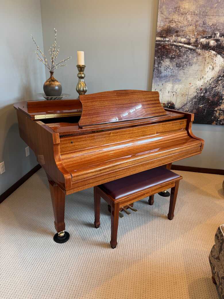 Baby Grand - Story & Clark