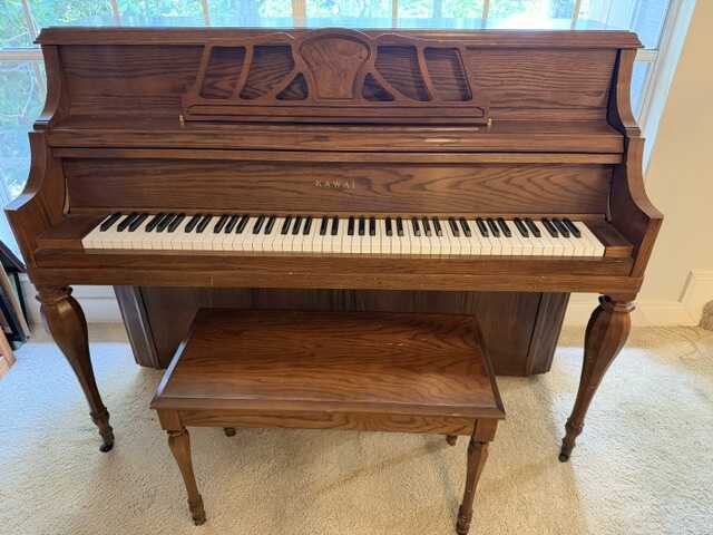 Excellent Kawai upright piano