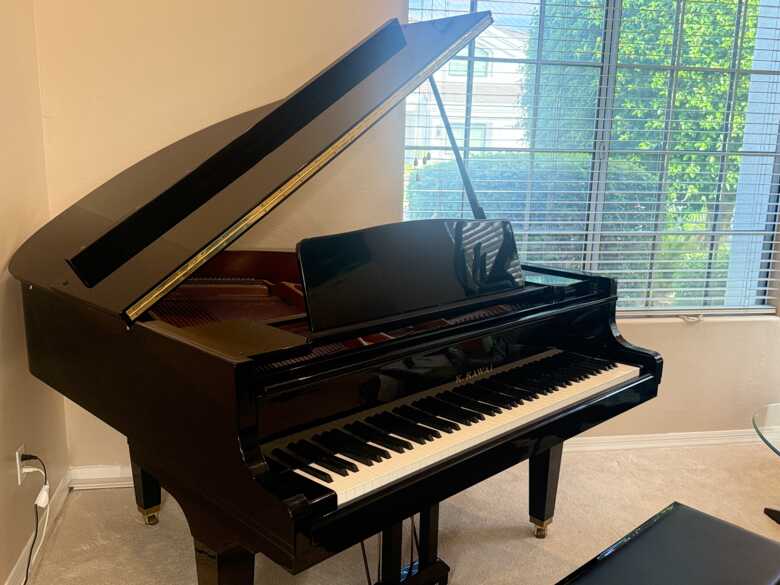 Kawai GE-1 Baby Grand Piano 