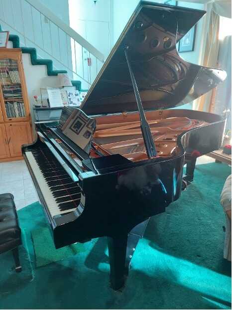 Yamaha C7 Grand Piano (single owner)