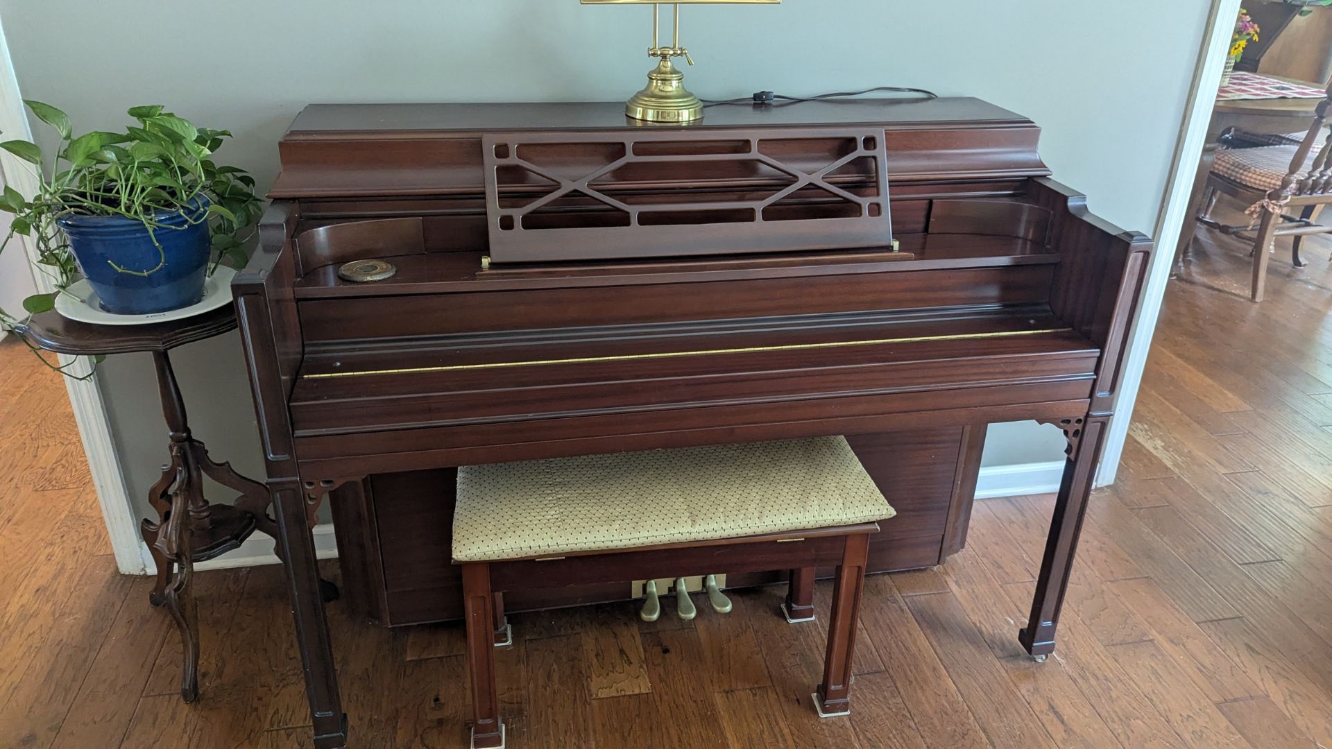 Essex Upright Piano
