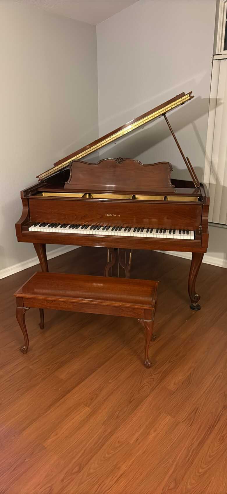Baldwin baby grand 