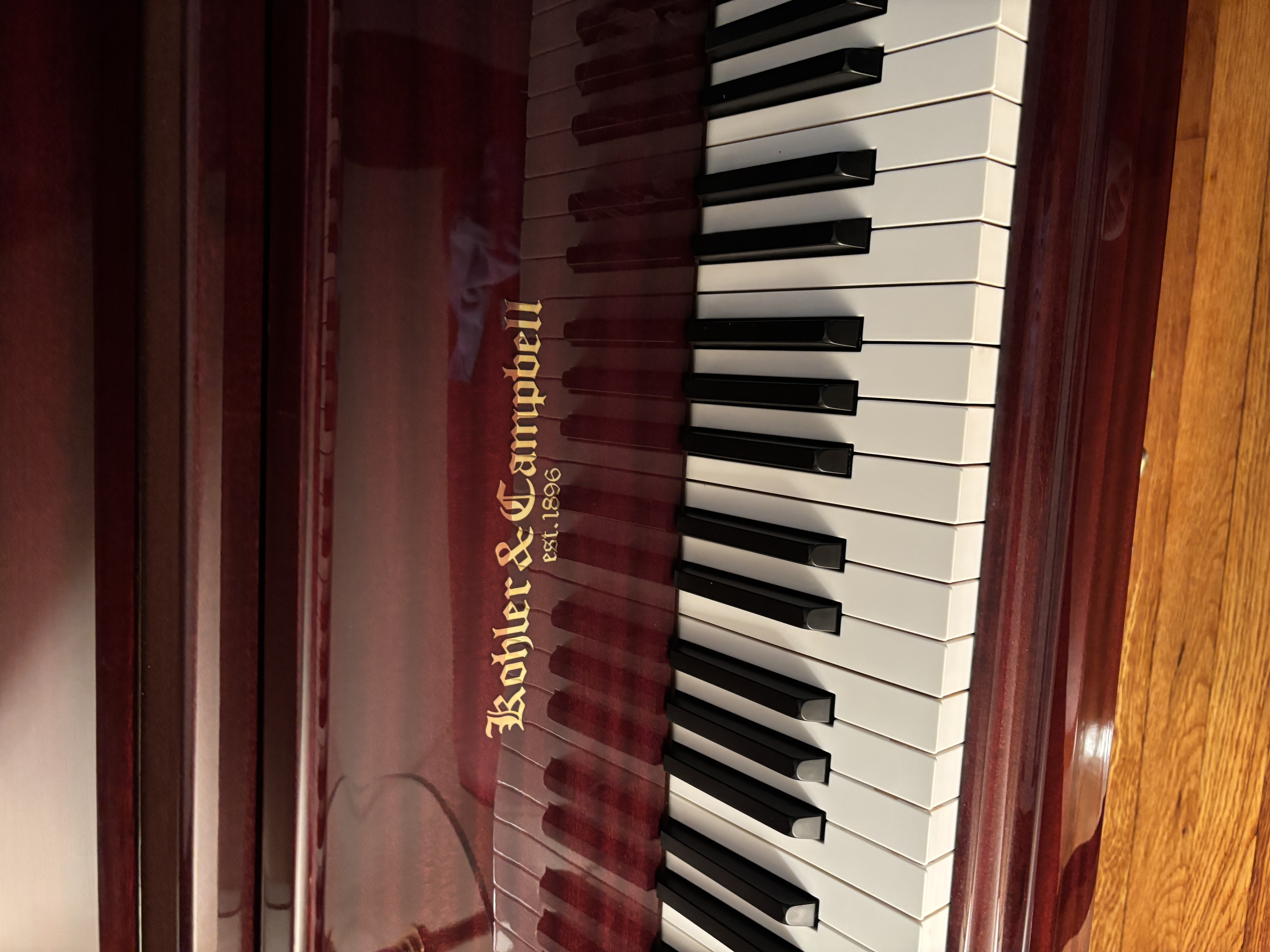 Beautiful Mahogany Gloss finish Kohler & Campbell